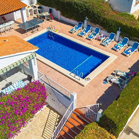 Catrina - Plusholidays