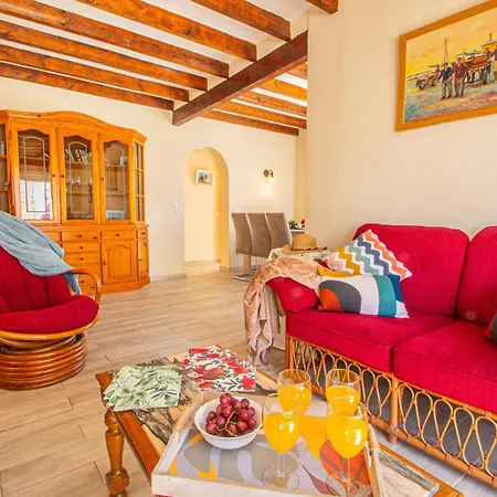 Catrina - Plusholidays *