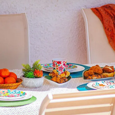 Catrina - Plusholidays *