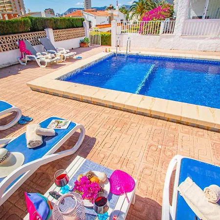 Catrina - Plusholidays Ifach