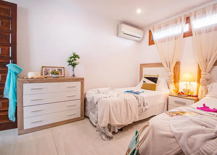 Catrina - Plusholidays