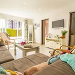 Catrina - Plusholidays Vila Ifach