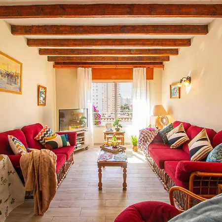 Catrina - Plusholidays *