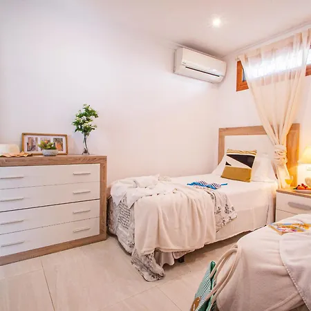 Catrina - Plusholidays