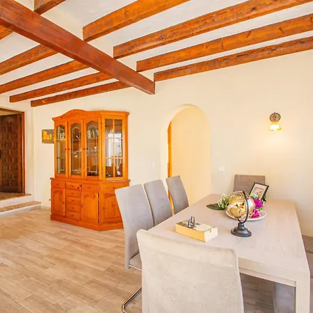 Catrina - Plusholidays Villa