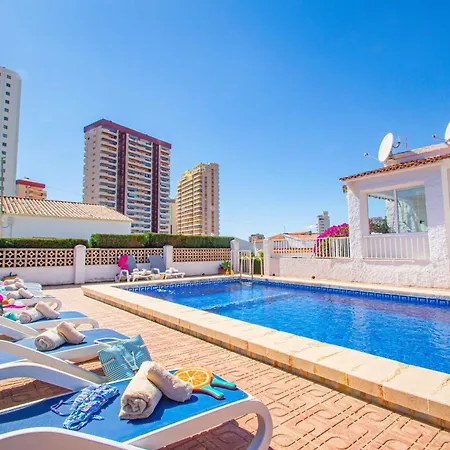 Catrina - Plusholidays * Ifach