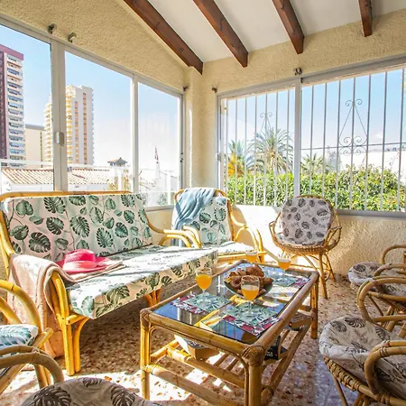 Catrina - Plusholidays *