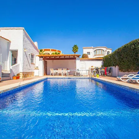 Catrina - Plusholidays * Ifach