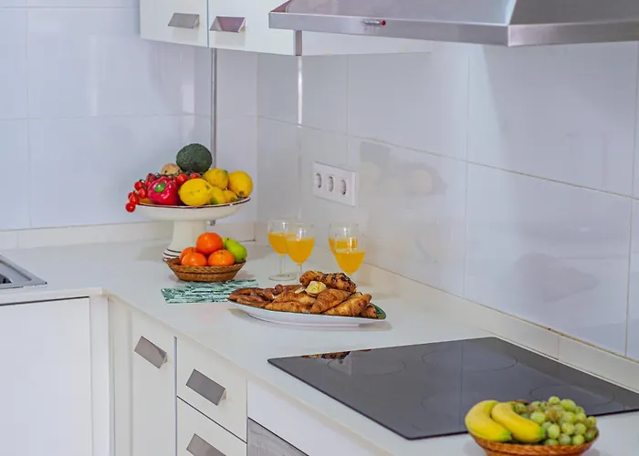 Catrina - Plusholidays