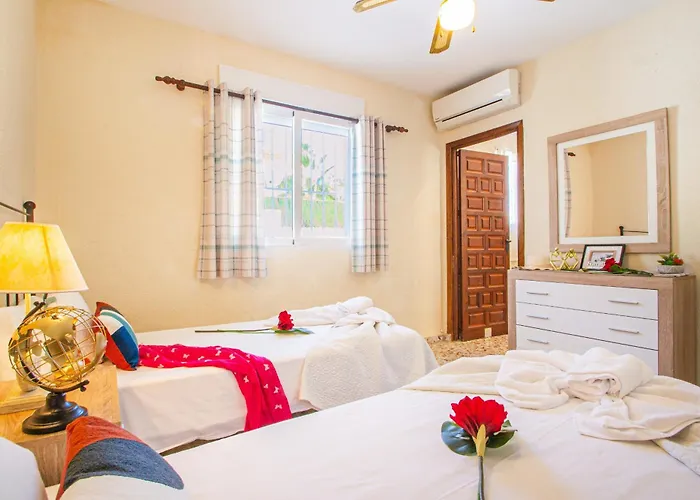 Catrina - Plusholidays 빌라 Ifach