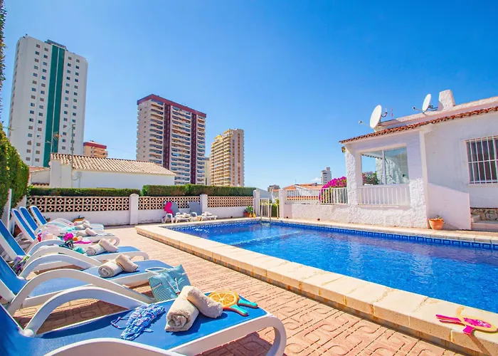 Catrina - Plusholidays * Ifach