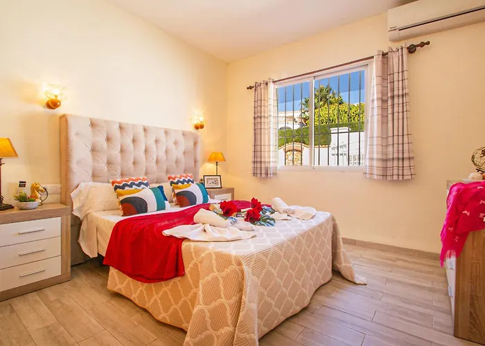 Catrina - Plusholidays Ifach