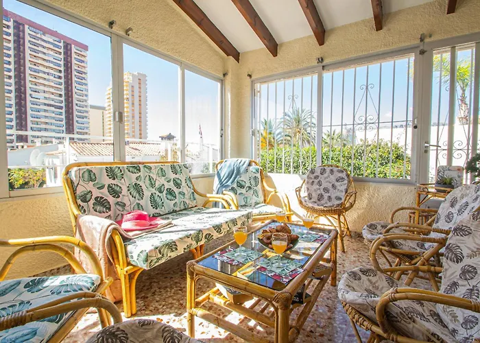 Catrina - Plusholidays *