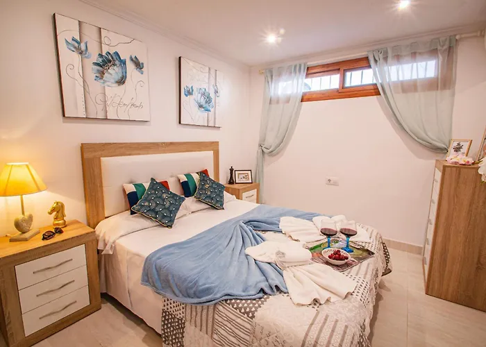 Catrina - Plusholidays