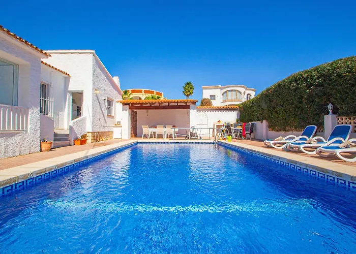 Catrina - Plusholidays * Ifach