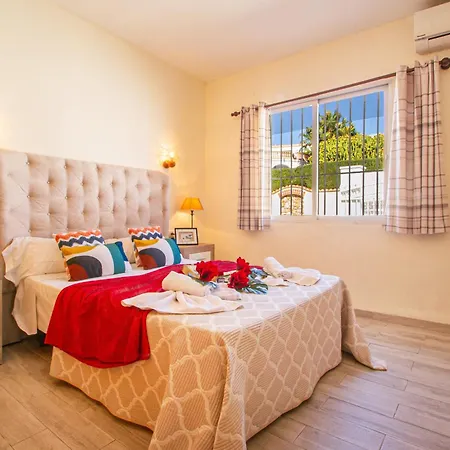 Catrina - Plusholidays Ifach