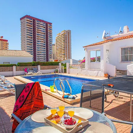 Catrina - Plusholidays * Ifach