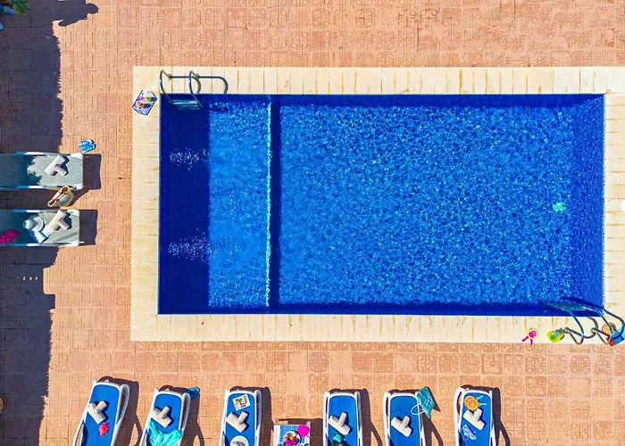 Catrina - Plusholidays Villa *