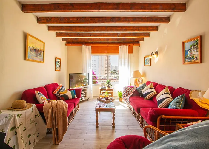 Catrina - Plusholidays *